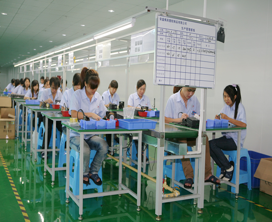 雙色模具的圖片
